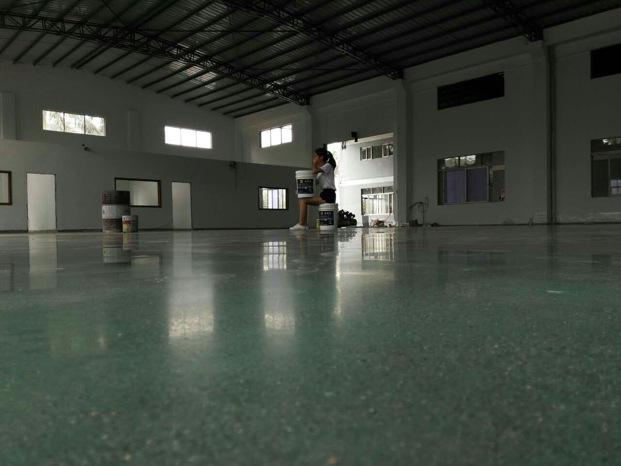 金剛砂地面硬化拋光